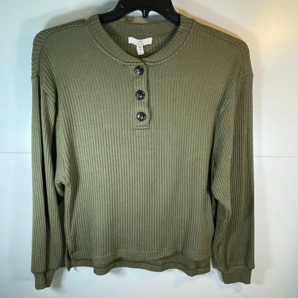 NWT! Ribbed Henley Top in Fescue Green - Picture 1 of 8
